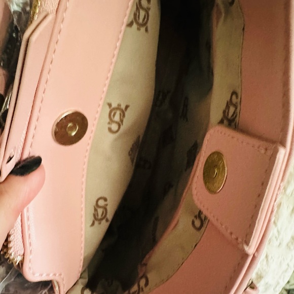 Steve Madden Pink quilted tote - Picture 8 of 11